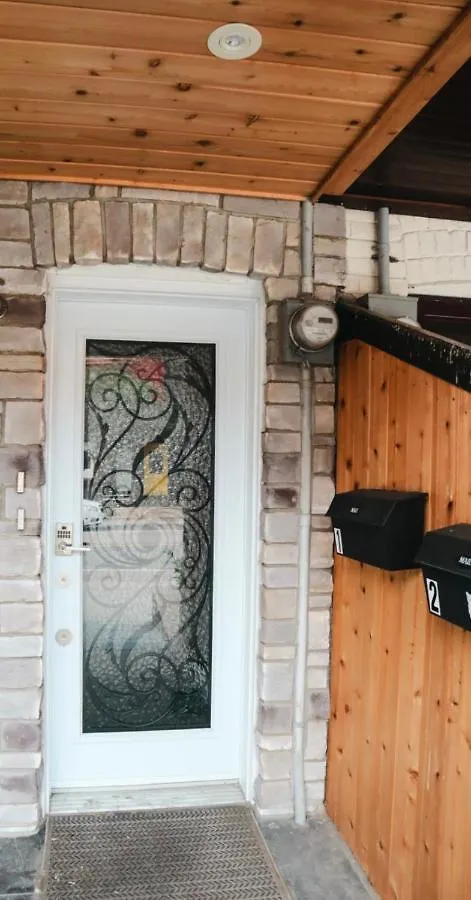 Toronto Junction Hideaway Apartment Canada